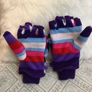 Children’s Place mittens/gloves
